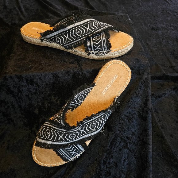 Minnetonka Espadrille Flats - Picture 1 of 5